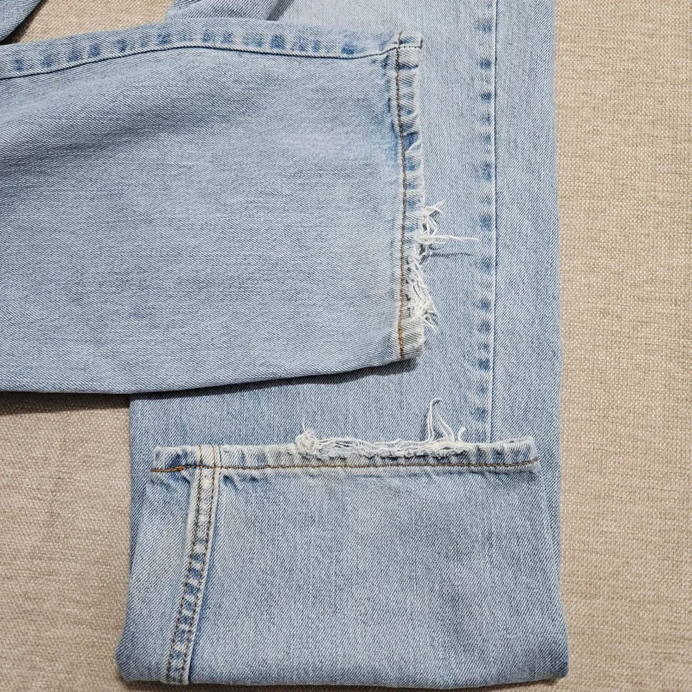 Levi's 550 Relaxed Fit Men 36x30 Light Blue Denim Tapered Leg Jeans Vintage Y2K